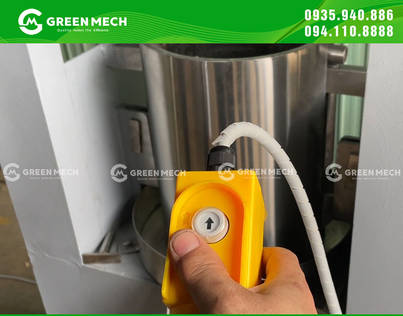 Sử dụng với tay cầm điều khiển thuận lợi